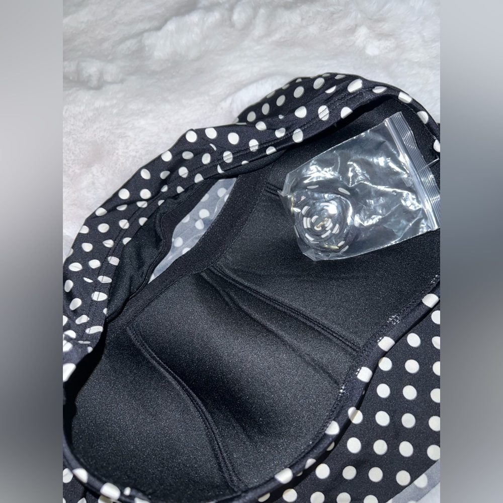 4/$10 Bundle Sale: NWOT Merona Polka Dot Peplum Tankini Top removable Neck Strap - Picture 4 of 5